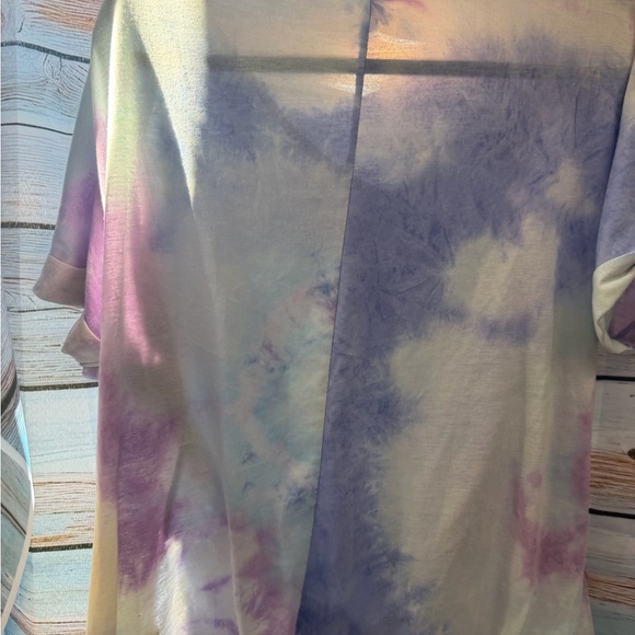 SHEIN Pastel Tie-Dye Top - Picture 2 of 6